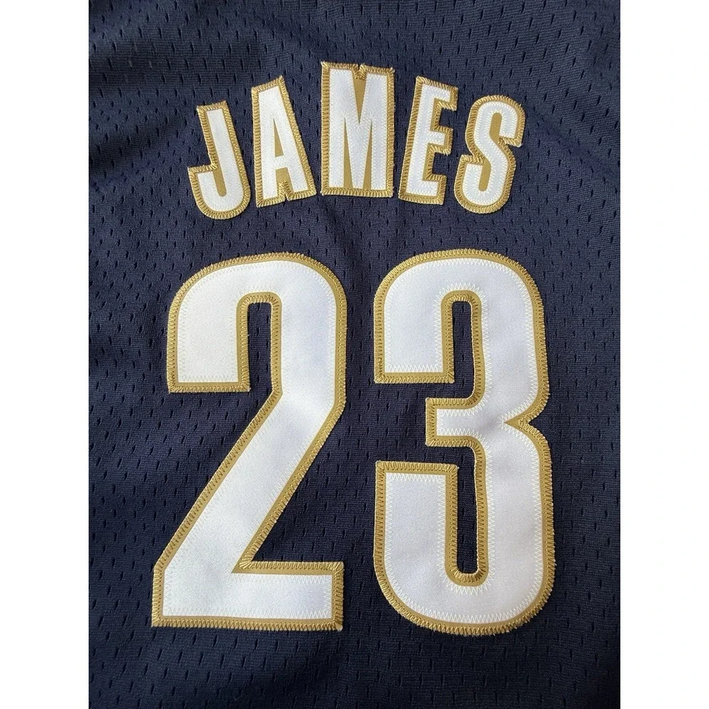 Adidas Cleveland Cavaliers LeBron James #23 Jersey Youth XL NBA Length +2